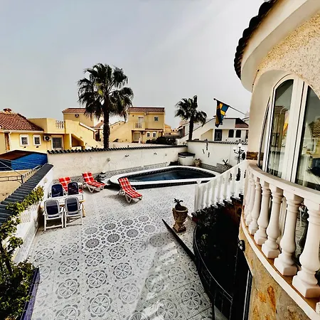 Casa Azul - Private Pool & Bbq Holiday home *