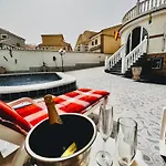 Casa Azul - Private Pool & Bbq Tatil Evi *
